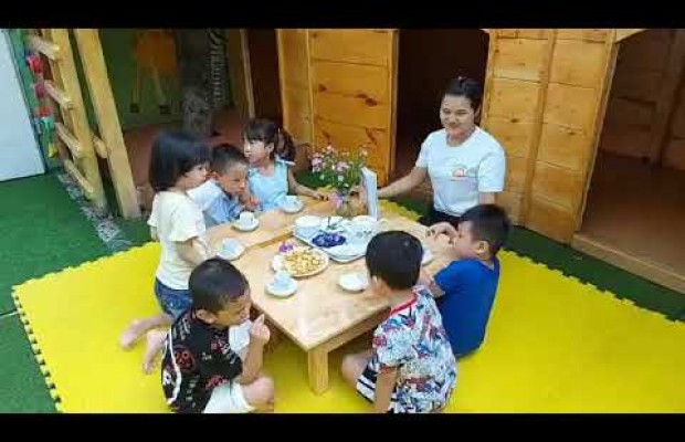 Niềm vui thưởng trà của bé - CS Vườn Lài